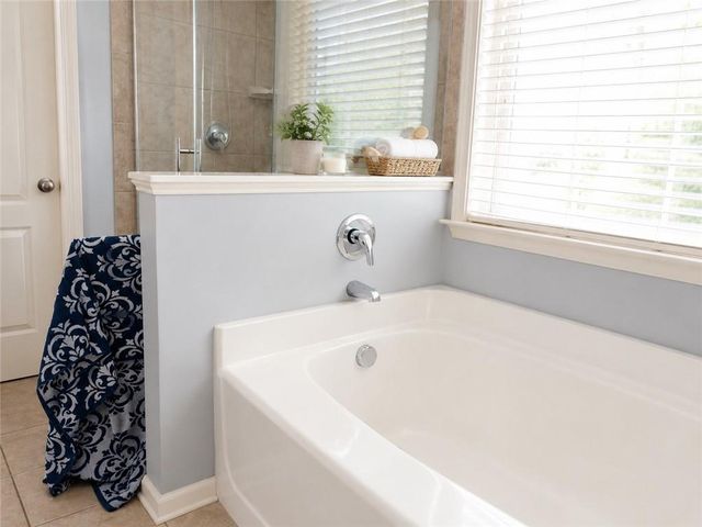 2526 Olney Falls Drive, Braselton, GA 30517