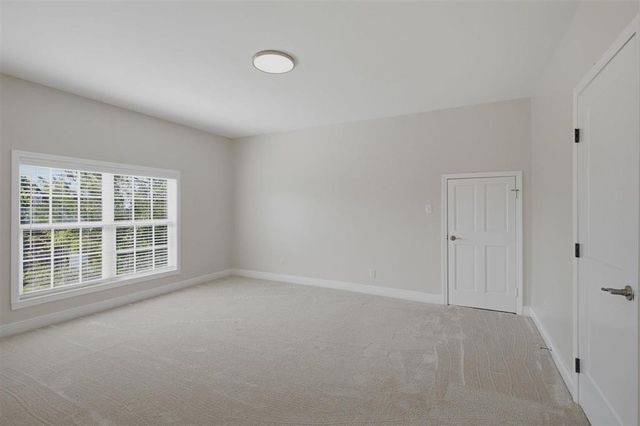 1335 S Chateau Circle, Lake Charles, LA 70605