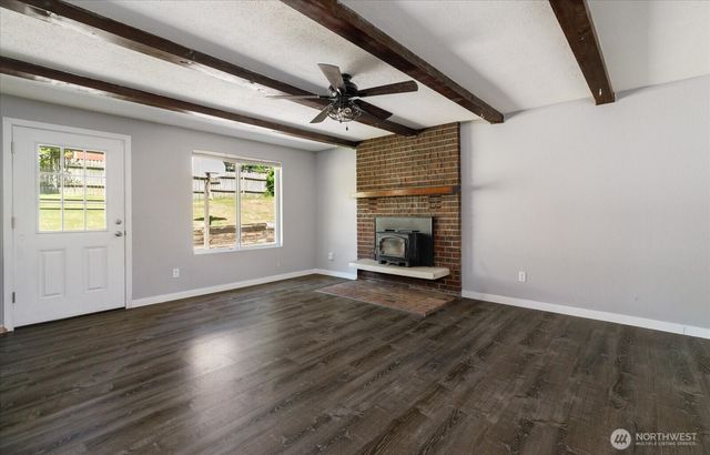 2473 Olympic Drive, Oak Harbor, WA 98277