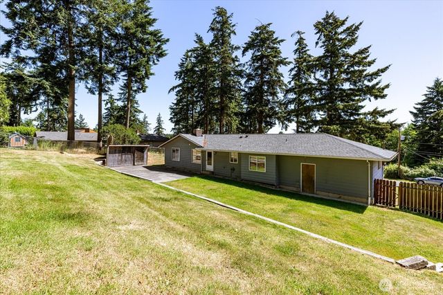 2473 Olympic Drive, Oak Harbor, WA 98277