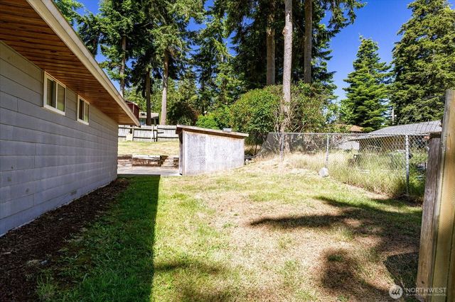 2473 Olympic Drive, Oak Harbor, WA 98277