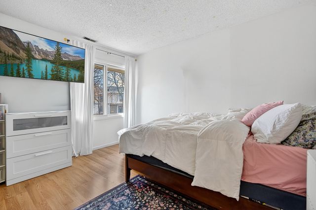 5525 Pebblebeach Drive, Hanover Park, IL 60133