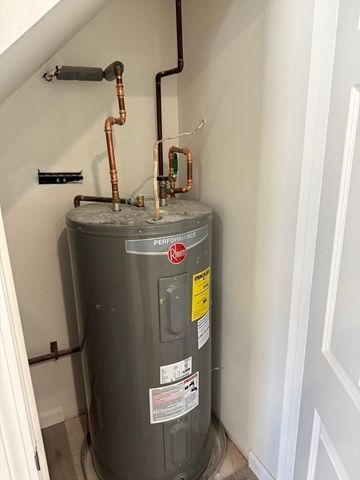 23 Bentley Cir 23, Methuen, MA 01844