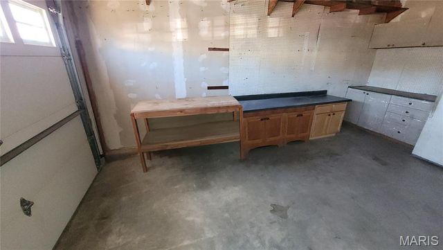 25 Owls Rest Court, Winfield, MO 63389