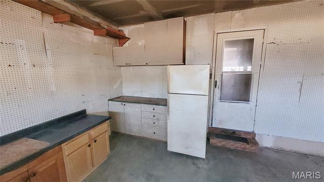 25 Owls Rest Court, Winfield, MO 63389