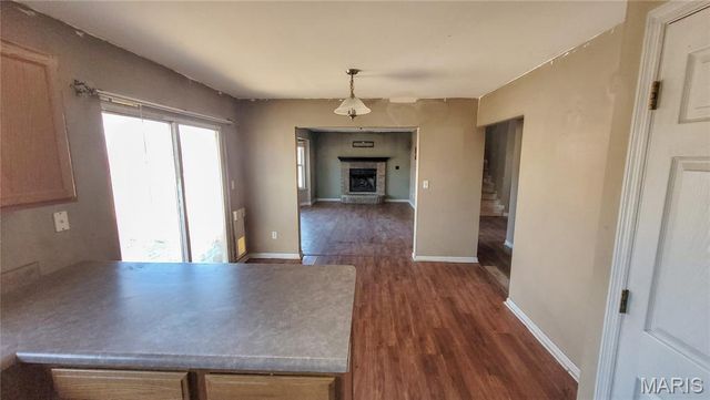 25 Owls Rest Court, Winfield, MO 63389