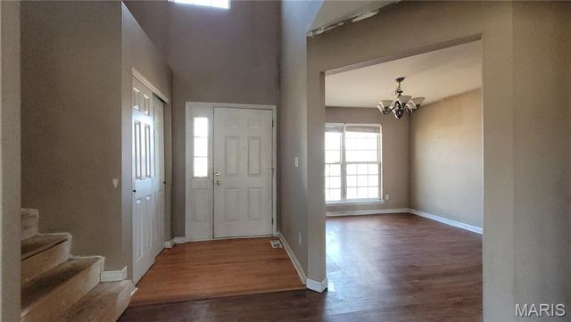 25 Owls Rest Court, Winfield, MO 63389