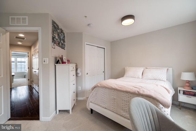 1209 BERRY ST, Baltimore, MD 21211