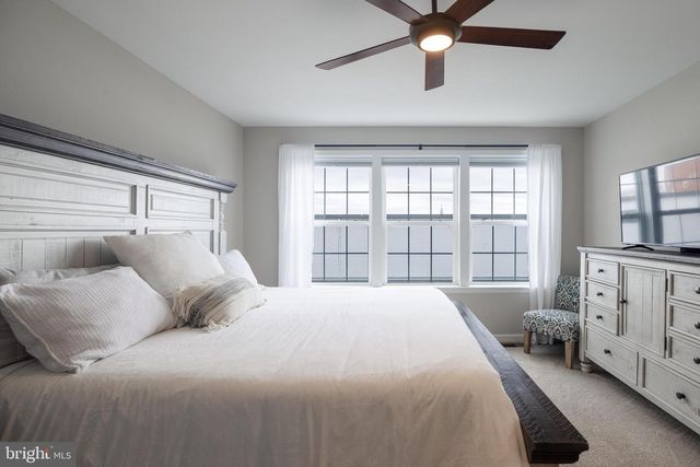 1209 BERRY ST, Baltimore, MD 21211