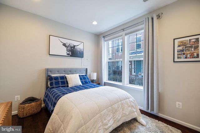 1209 BERRY ST, Baltimore, MD 21211