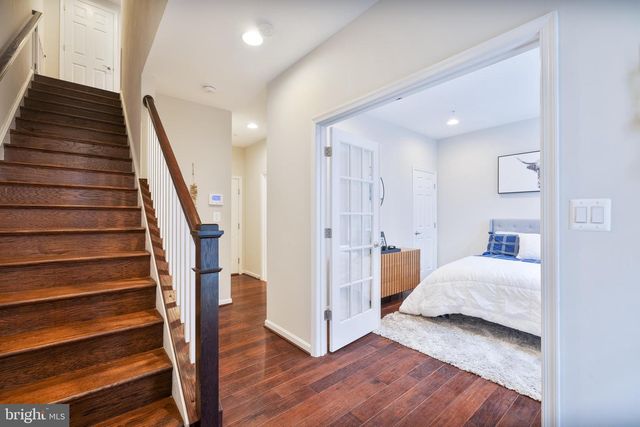 1209 BERRY ST, Baltimore, MD 21211