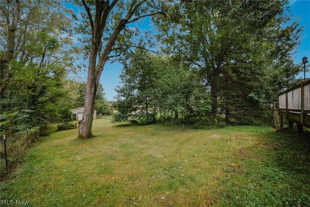 2821 Nesmith Lake Boulevard, Akron, OH 44314