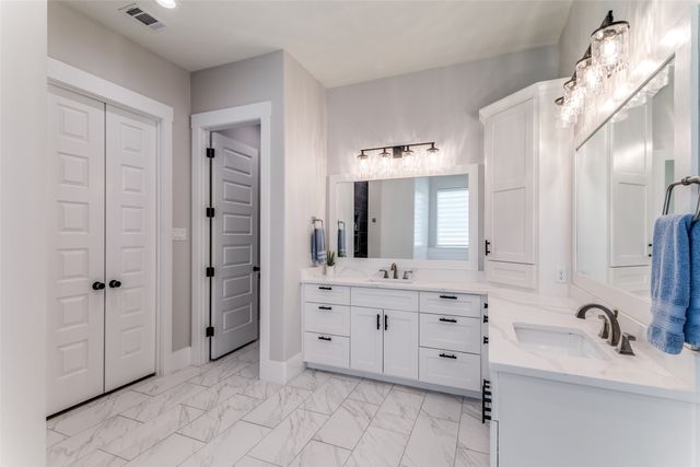 1757 Country Club Road, Bowie, TX 76230