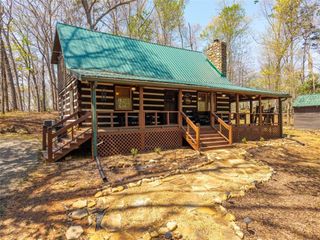 33 Foxhound Drive, Ellijay, GA 30540
