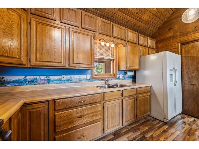 619 Alpine Dr, Estes Park, CO 80517