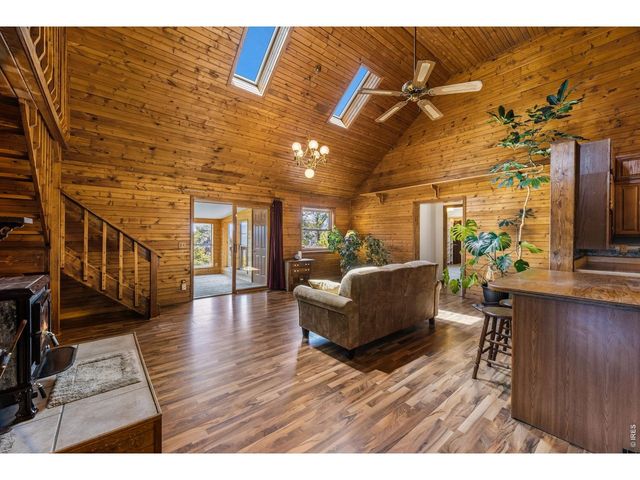 619 Alpine Dr, Estes Park, CO 80517