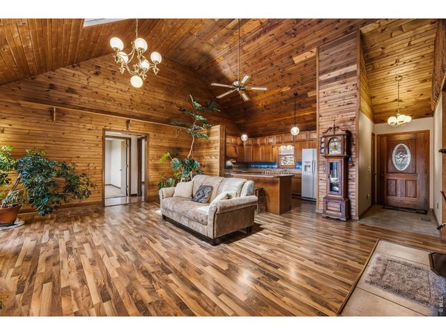 619 Alpine Dr, Estes Park, CO 80517