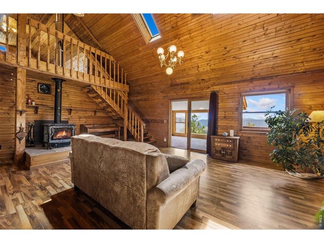619 Alpine Dr, Estes Park, CO 80517