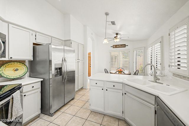 246 E VAUGHN Avenue, Gilbert, AZ 85234