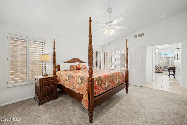 246 E VAUGHN Avenue, Gilbert, AZ 85234