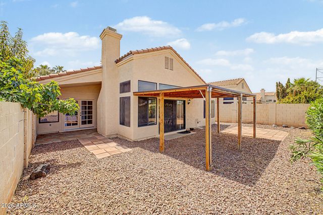 246 E VAUGHN Avenue, Gilbert, AZ 85234