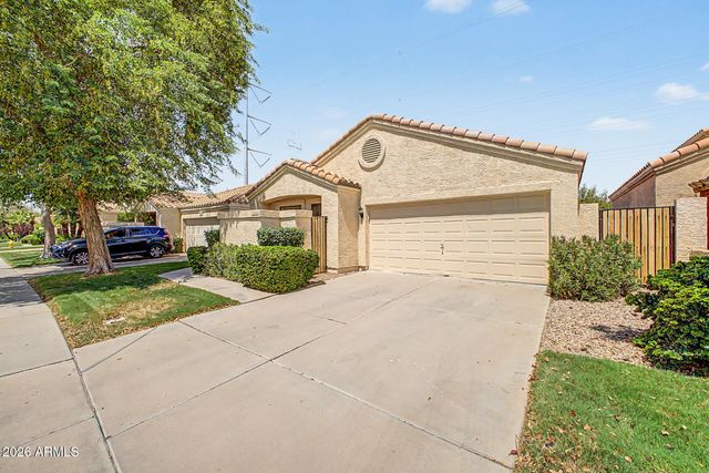 246 E VAUGHN Avenue, Gilbert, AZ 85234