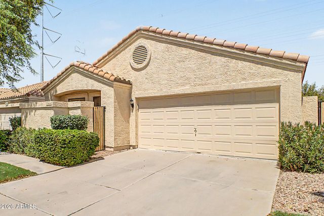 246 E VAUGHN Avenue, Gilbert, AZ 85234
