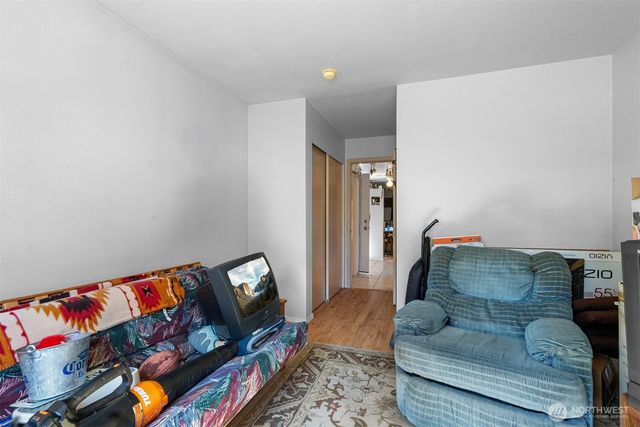 6937 Jericho Ln SW, Olympia, WA 98512