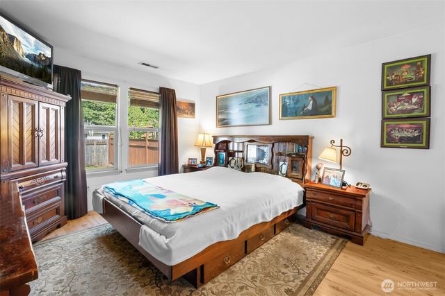 6937 Jericho Ln SW, Olympia, WA 98512