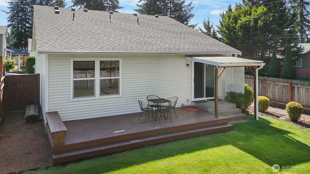 6937 Jericho Ln SW, Olympia, WA 98512