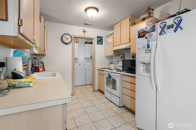 6937 Jericho Ln SW, Olympia, WA 98512