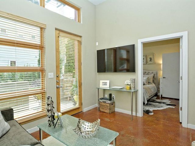 1601 E 5th ST 112, Austin, TX 78702