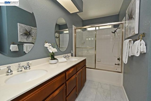 3869 MacGregor Cmn, Livermore, CA 94551