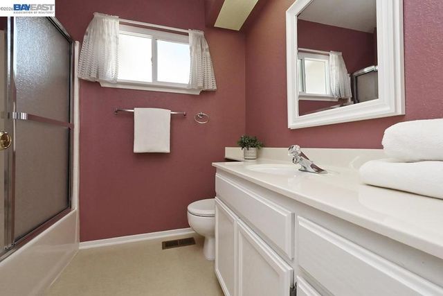 3869 MacGregor Cmn, Livermore, CA 94551
