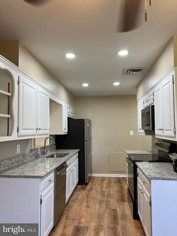 313 VALLEY VIEW AVE SW, Leesburg, VA 20175