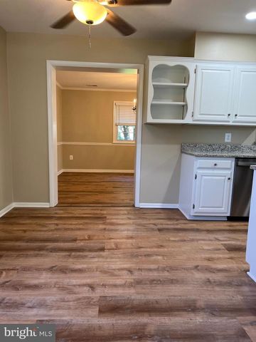 313 VALLEY VIEW AVE SW, Leesburg, VA 20175