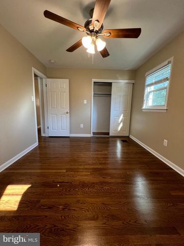 313 VALLEY VIEW AVE SW, Leesburg, VA 20175