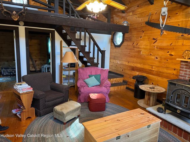 125 W Stoner Lake Road, Caroga, NY 12032