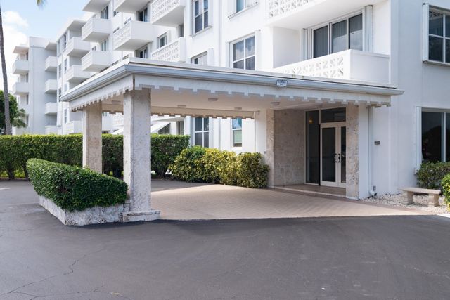 2840 S Ocean Boulevard Unit 517, Palm Beach, FL 33480