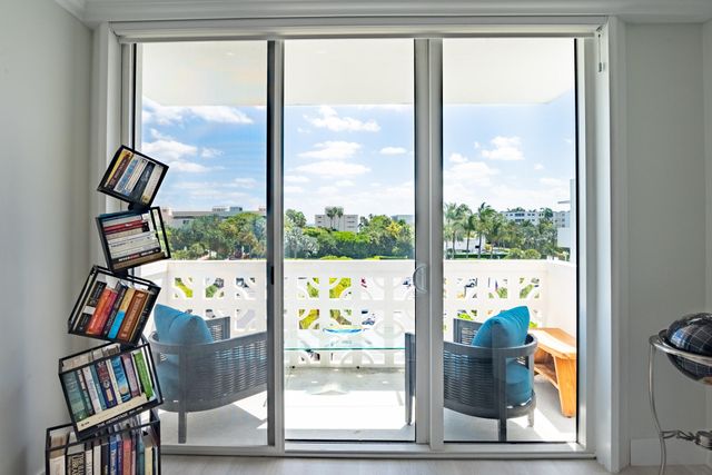 2840 S Ocean Boulevard Unit 517, Palm Beach, FL 33480