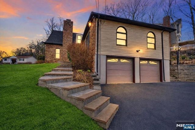 40 Alvin Road, West Milford, NJ 07480