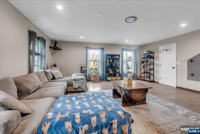 40 Alvin Road, West Milford, NJ 07480