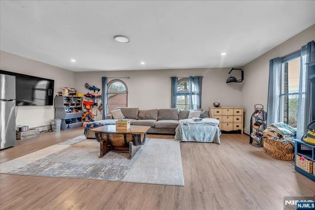 40 Alvin Road, West Milford, NJ 07480