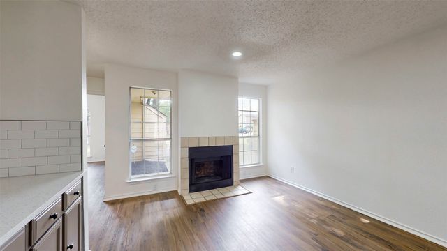 714 Bel Aire Crest, Irving, TX 75061