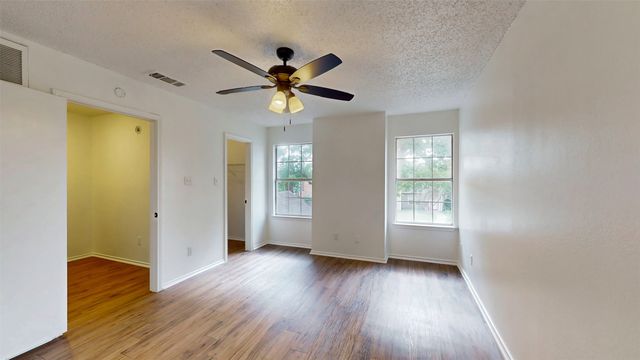 714 Bel Aire Crest, Irving, TX 75061
