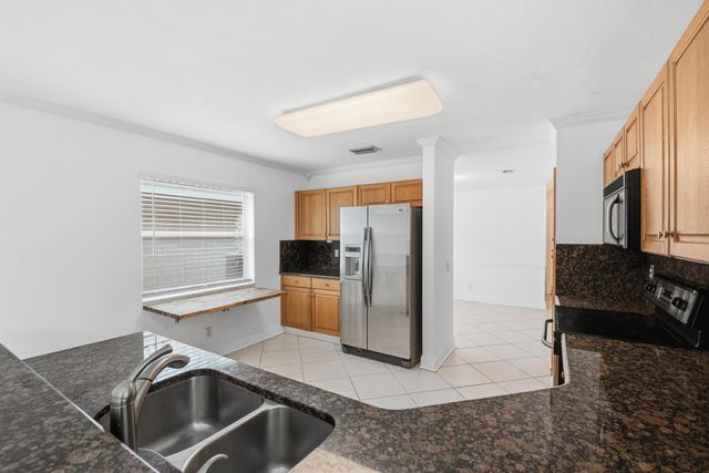 8021 Stirrup Cay Court, Boynton Beach, FL 33436