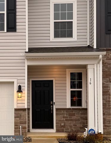 16 WHALER DRIVE, Runnemede, NJ 08078