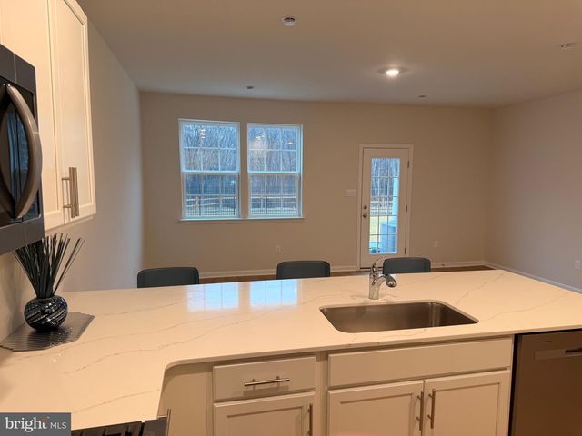 16 WHALER DRIVE, Runnemede, NJ 08078