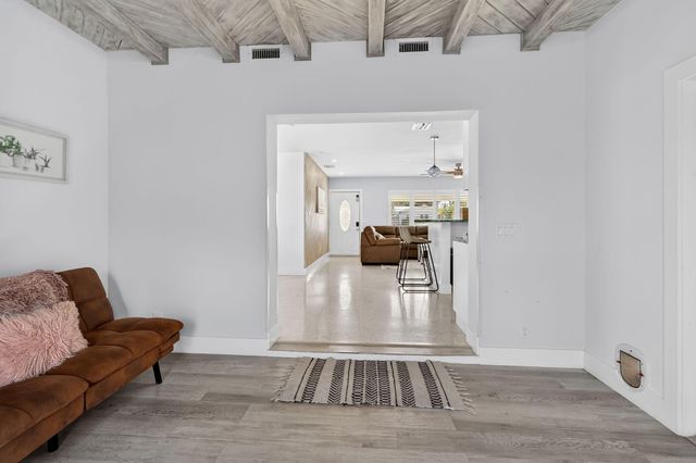 1123 SE 2nd Avenue, Deerfield Beach, FL 33441