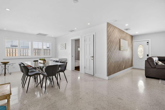 1123 SE 2nd Avenue, Deerfield Beach, FL 33441